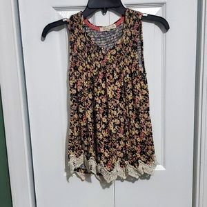 Girls rewind top size small floral pattern